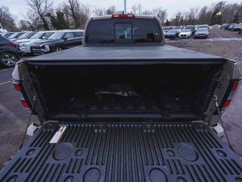 Used 2022 Nissan Frontier PRO-4X image 41