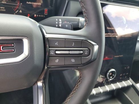 New 2026 GMC Terrain AT4 AWD/4WD image 27