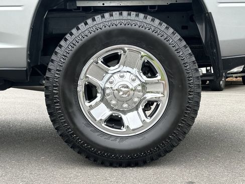 Certified 2024 RAM 2500 Tradesman w/ Chrome Appearance Group AWD/4WD image 16