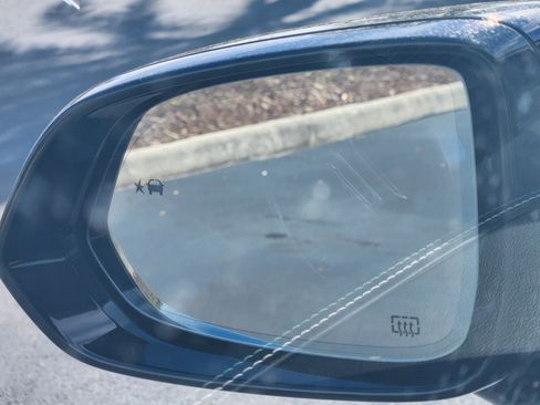 New 2026 Chevrolet Blazer EV LT image 12