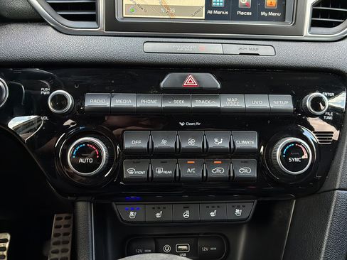 Used 2017 Kia Sportage SX FWD image 22