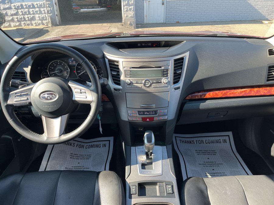 Used 2011 Subaru Legacy 3.6R Limited AWD/4WD image 15
