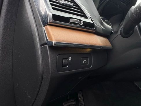 Used 2018 Volvo XC90 T6 Inscription w/ Convenience Package image 19