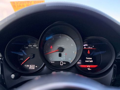 Used 2017 Porsche Macan S image 24