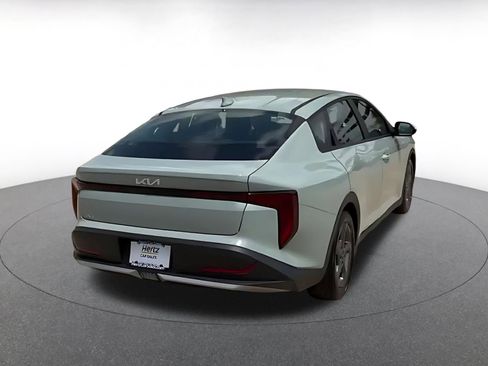 Used 2025 Kia K4 LXS image 14