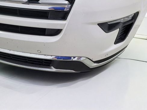 Used 2018 Ford Explorer Limited w/ Equipment Group 301A image 13