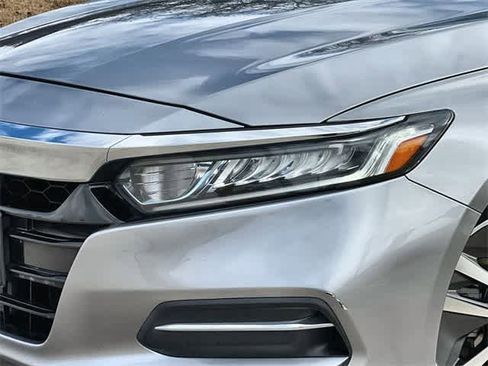 Certified 2018 Honda Accord Hybrid image 24