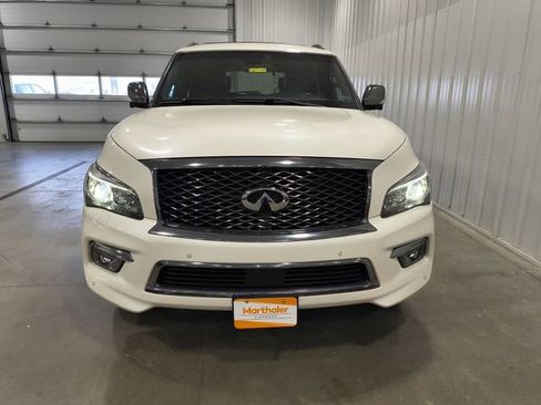 Used 2015 INFINITI QX80 4WD w/ Limited Package image 3