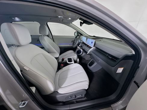 Used 2023 Hyundai Ioniq 5 Limited image 34