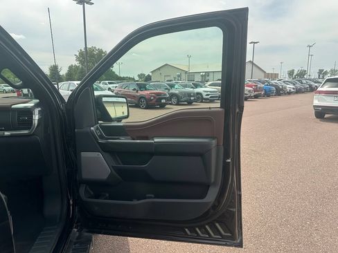 Used 2023 Ford F150 Lariat w/ Equipment Group 502A High AWD/4WD image 29