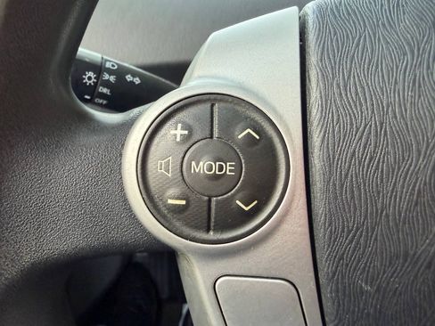 Used 2012 Toyota Prius Two FWD image 31