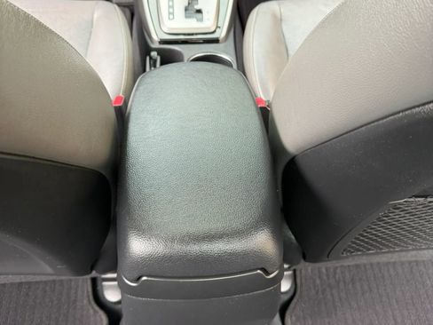 Used 2013 Hyundai Elantra Limited FWD image 20
