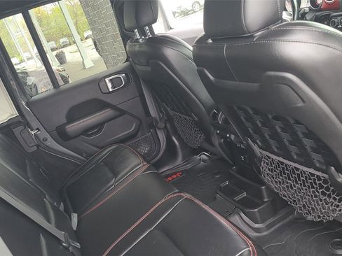 Used 2021 Jeep Wrangler Unlimited Rubicon w/ Dual Top Group AWD/4WD image 26