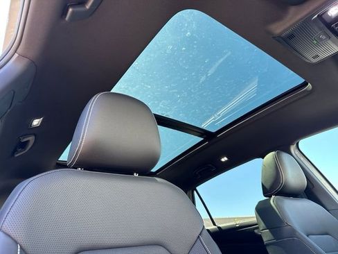 New 2026 Volkswagen Atlas Cross Sport SEL R-Line image 20