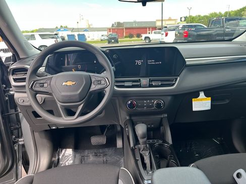 New 2026 Chevrolet TrailBlazer LS w/ LS Convenience Package AWD/4WD image 12