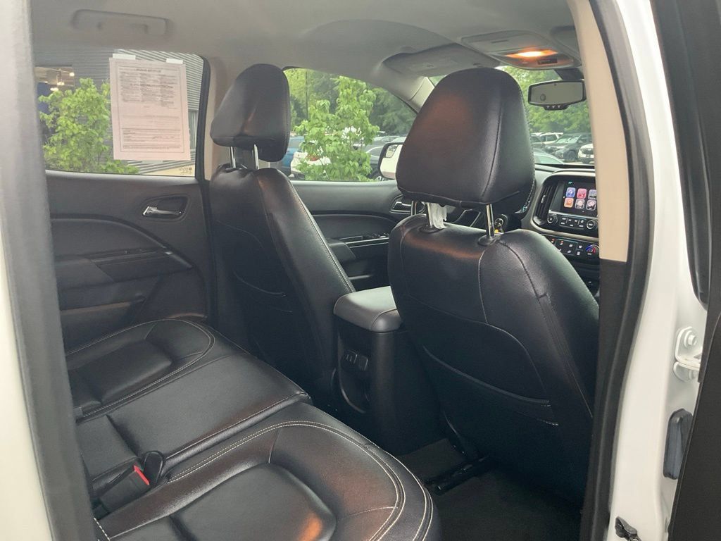 Used 2017 Chevrolet Colorado Z71 AWD/4WD image 14