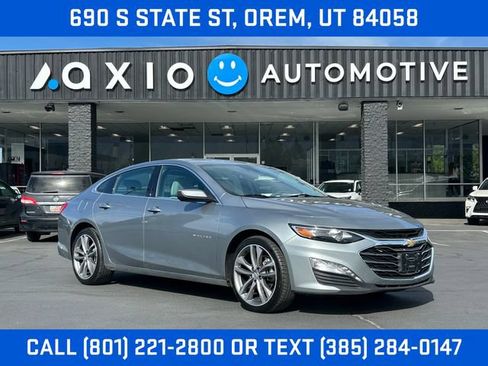 Used 2025 Chevrolet Malibu LT FWD image 1