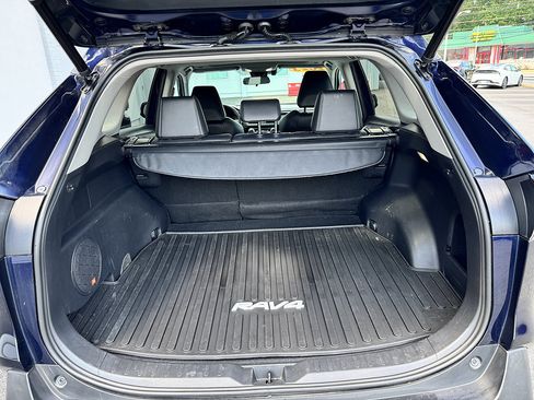 Certified 2023 Toyota RAV4 XLE Premium AWD/4WD image 9