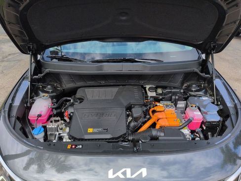 New 2026 Kia Niro EX FWD image 31