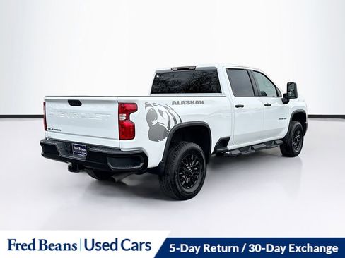 Used 2024 Chevrolet Silverado 3500 W/T AWD/4WD image 7