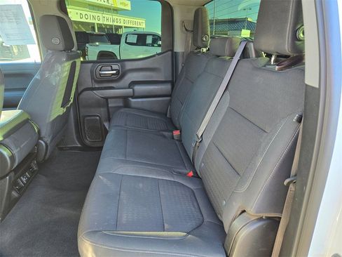 Used 2021 Chevrolet Silverado 1500 LT image 7