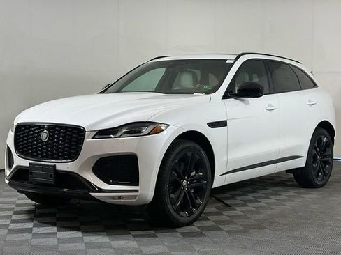New 2026 Jaguar F-PACE R-Dynamic S image 2