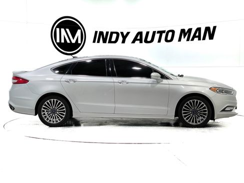 Used 2018 Ford Fusion Titanium AWD/4WD image 3