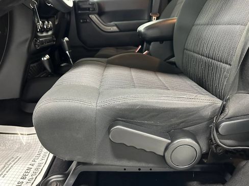 Used 2011 Jeep Wrangler Unlimited Sport AWD/4WD image 12