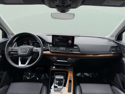 Certified 2023 Audi Q5 2.0T Premium Plus w/ Premium Plus Package AWD/4WD image 11