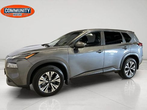 Used 2022 Nissan Rogue SV AWD/4WD image 2