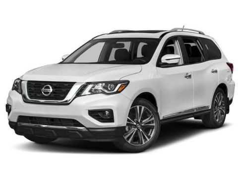 Used 2020 Nissan Pathfinder Platinum image 4