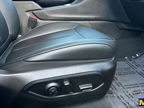 Used 2024 Jeep Grand Cherokee Limited 4xe image 21