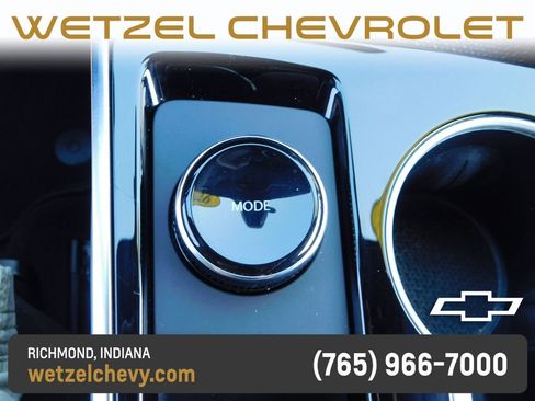 Used 2026 Chevrolet Equinox LT AWD/4WD image 33
