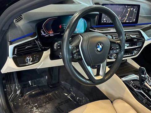 Used 2023 BMW 540i xDrive w/ Premium Package AWD/4WD image 14