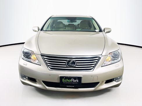Used 2010 Lexus LS 460 RWD image 2