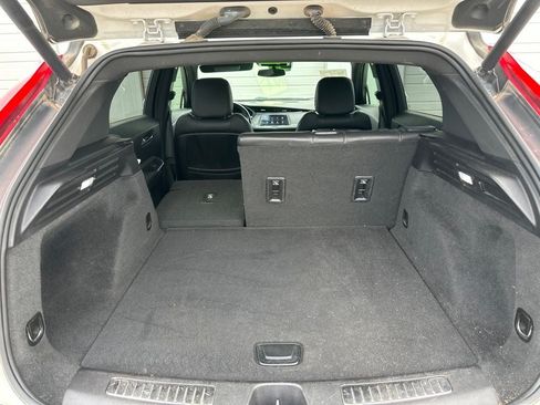 Used 2019 Cadillac XT4 Premium Luxury w/ Cold Weather Package FWD image 7