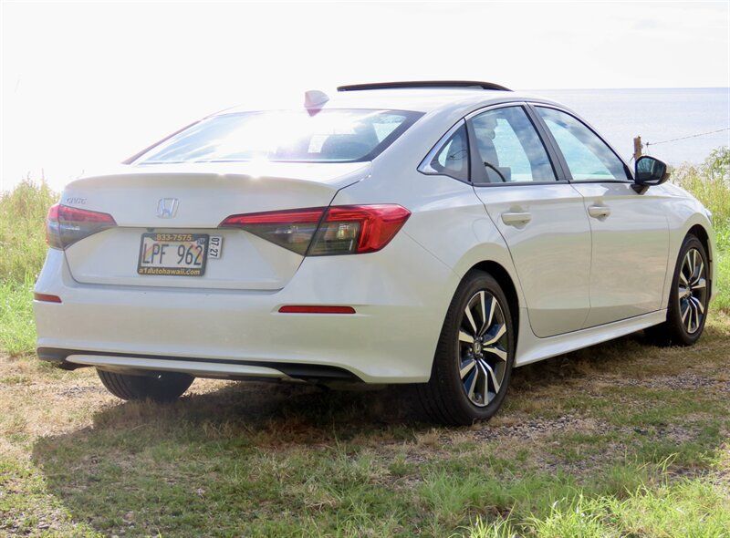 Used 2024 Honda Civic EX image 6