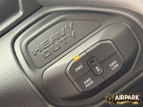 New 2026 RAM 2500 Tradesman AWD/4WD image 27