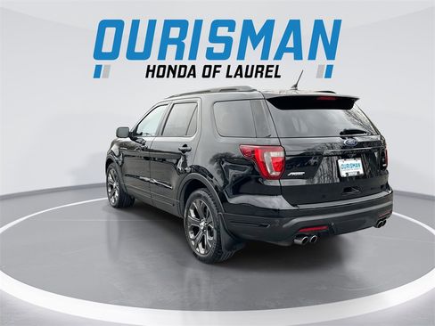 Used 2018 Ford Explorer Sport w/ Equipment Group 401A image 6