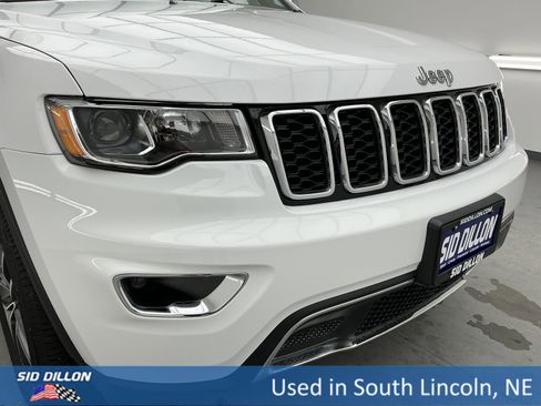 Used 2021 Jeep Grand Cherokee Limited image 54