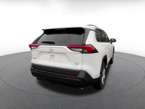 Used 2025 Toyota RAV4 XLE image 14