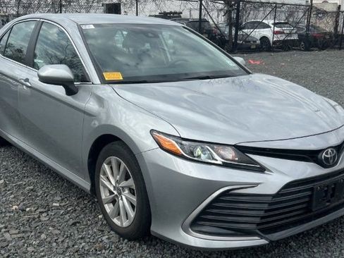 Used 2023 Toyota Camry LE AWD/4WD image 1