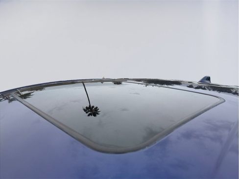 Used 2016 Toyota Prius Four w/ Advanced Technology Package image 9