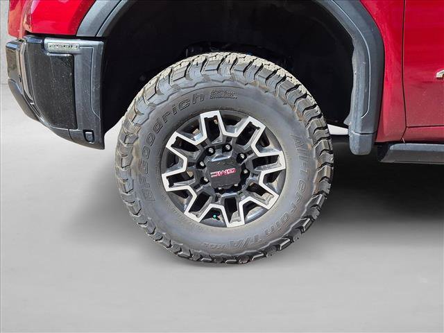 Used 2024 GMC Sierra 2500 AT4X AWD/4WD image 9