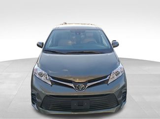 Used 2020 Toyota Sienna LE video 2