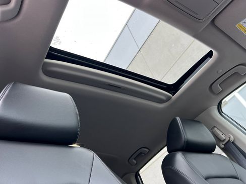 Used 2023 Honda CR-V EX-L image 17