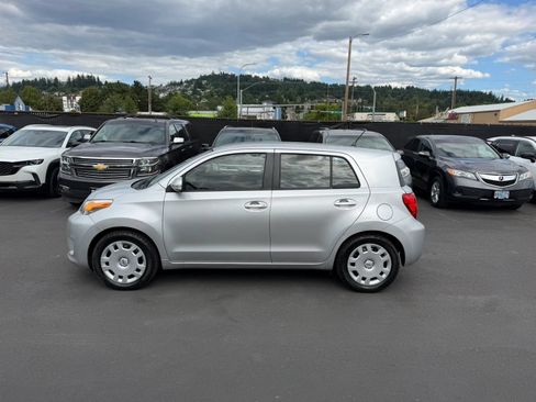 Used 2012 Scion xD FWD image 7