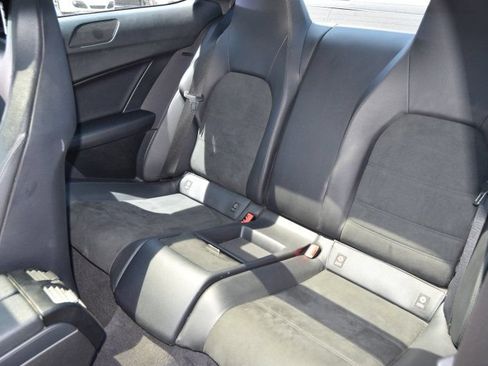 Used 2012 Mercedes-Benz C 63 AMG Coupe image 38