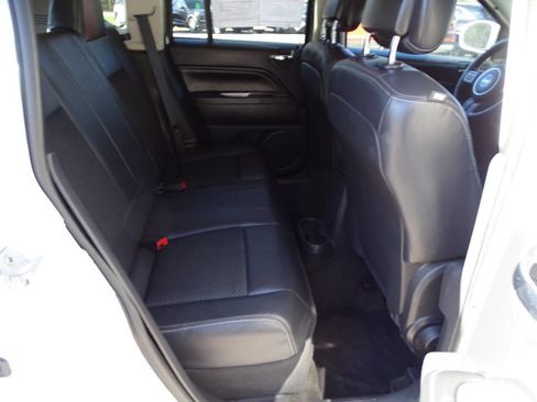 Used 2014 Jeep Compass 4WD image 25