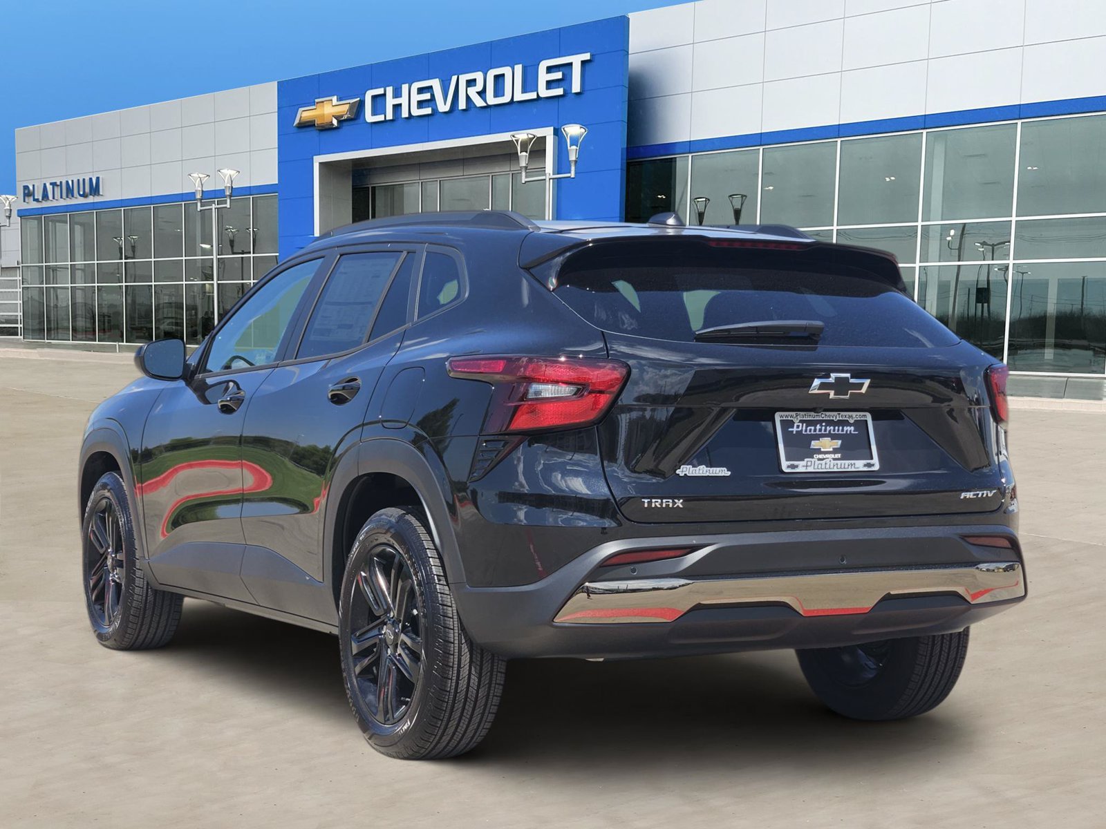 New 2026 Chevrolet Trax ACTIV w/ Driver Confidence Package FWD image 4